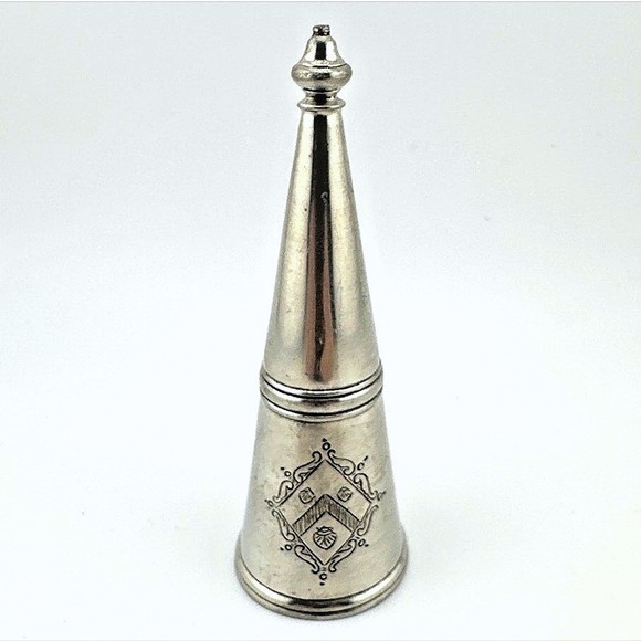 Metropolitan Museum of Art Other - Vintage MMA Candle Snuffer Silver Pewter 1990 Engraved Heraldic Crest Handle